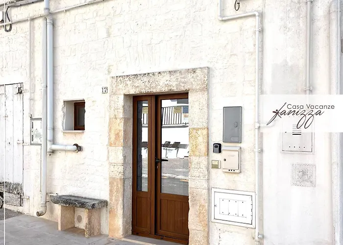 Trullo Diaz Fanizza 度假居 *